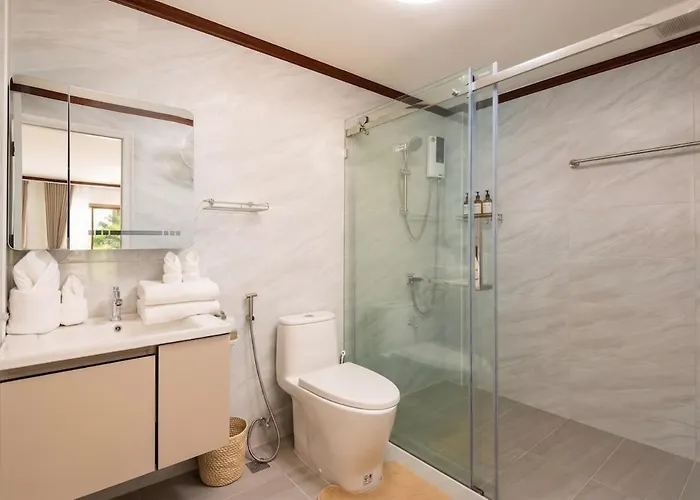 Luxury 3br 230sqm 5 Min To Bts Sukhumvit 26