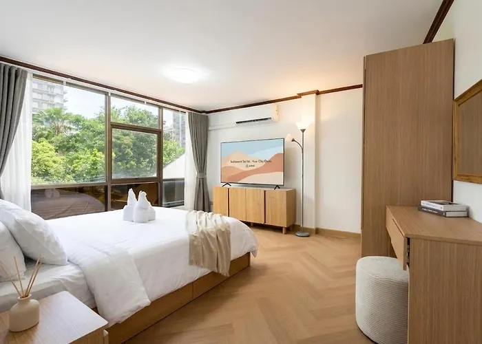 Luxury 3br 230sqm 5 Min To Bts Sukhumvit 26